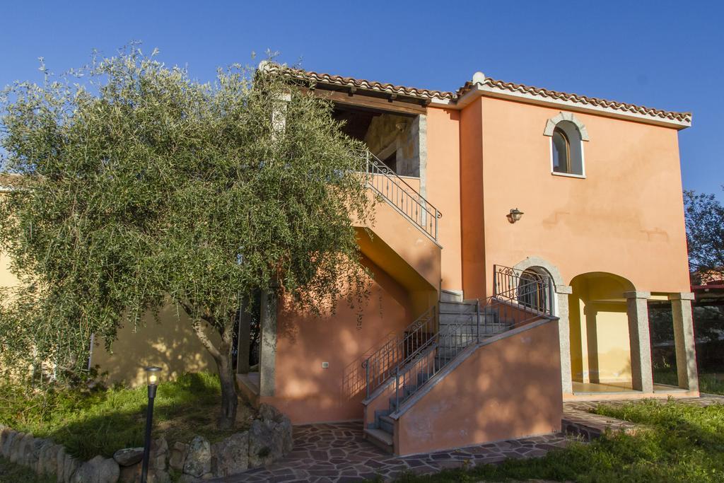 I Mari Di Gallura Apartment San Teodoro  Exterior foto